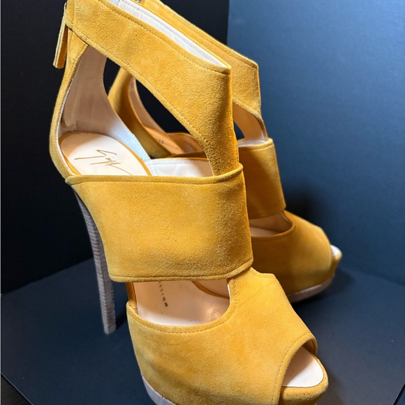 Giuseppe Zanotti Shoes - Giuseppe Zanotti Yellow Suede Heels